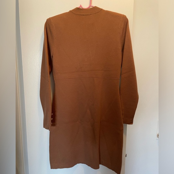 NWT $370 L'agence
Breanna Dress size small - Picture 3 of 6